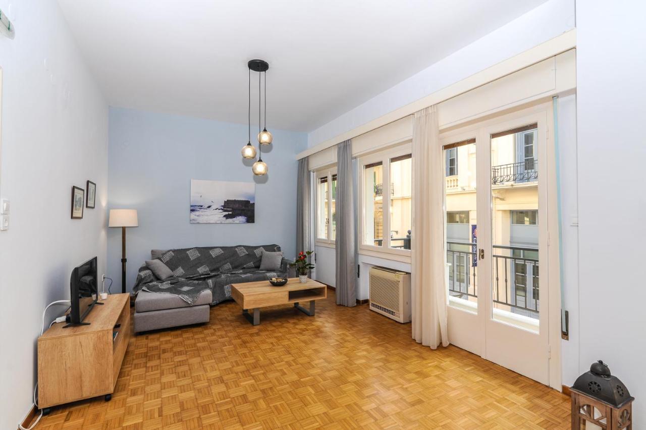 The Elegant. Spacious City Center Apartment. Iraklio Eksteriør billede