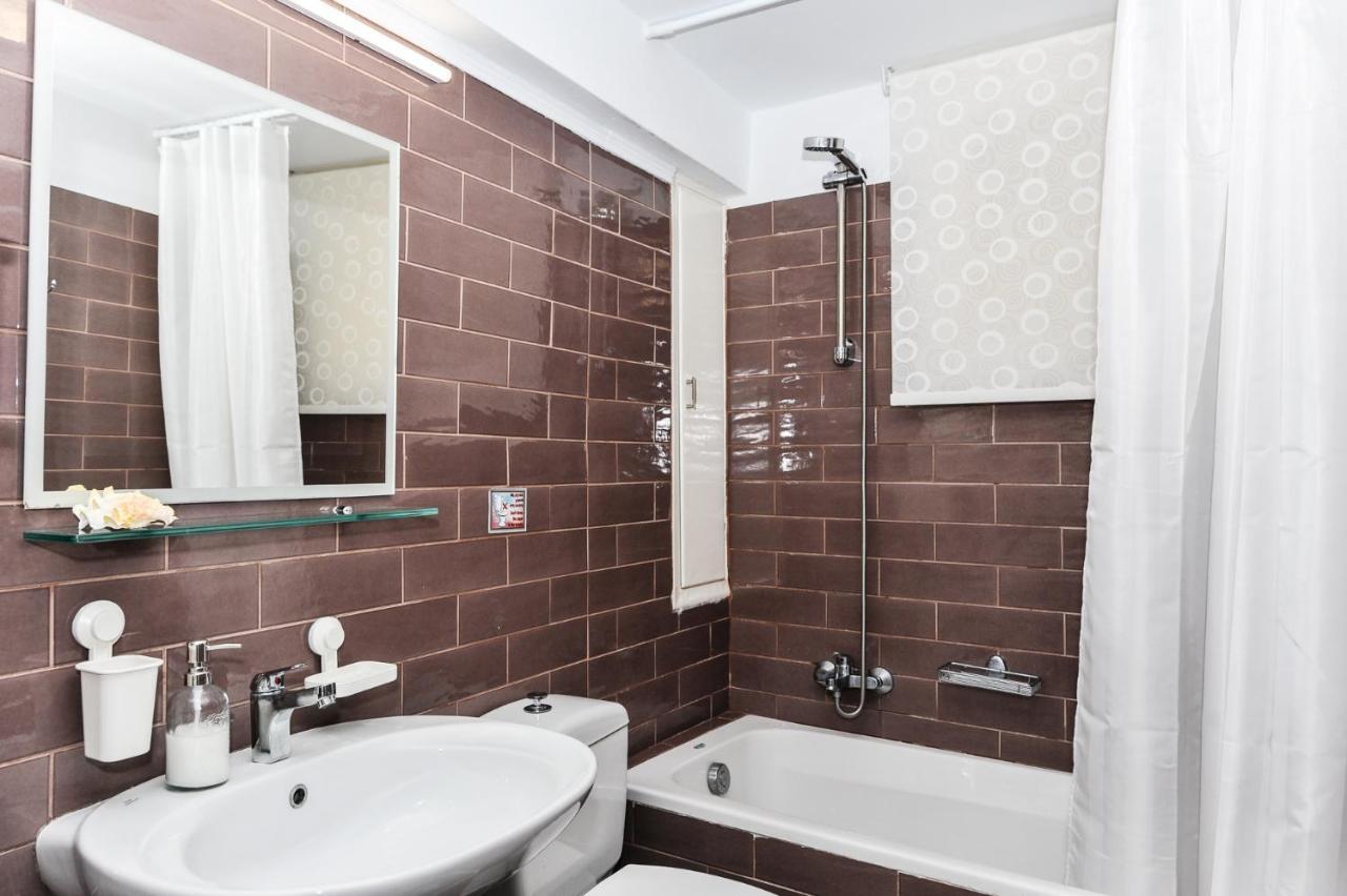 The Elegant. Spacious City Center Apartment. Iraklio Eksteriør billede