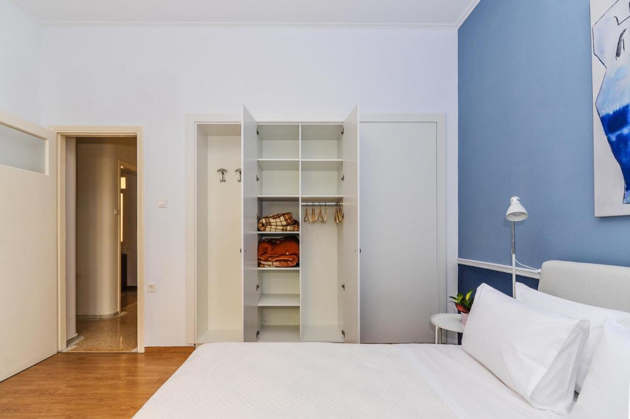 The Elegant. Spacious City Center Apartment. Iraklio Eksteriør billede